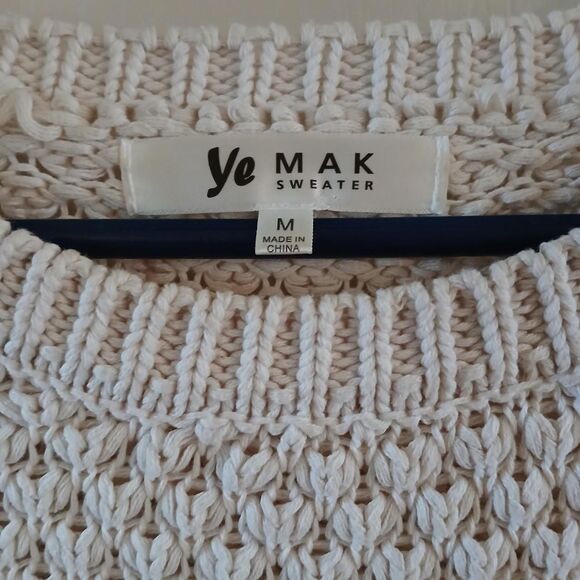 Cream knit crew neck 100% cotton sweater in size medium. - Picture 4 of 5